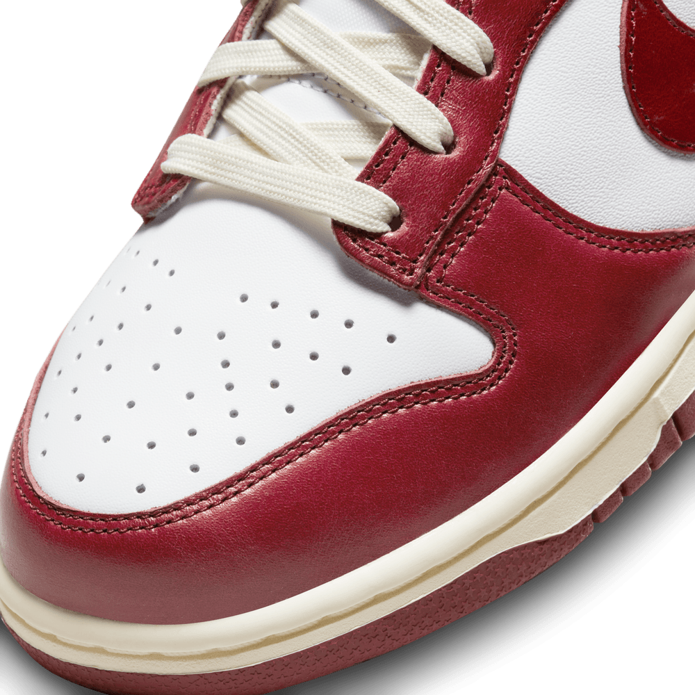 Wmns Nike Dunk Low Premium 'White/Team Red-Coconut Milk Wmns Nike Dunk Low Premium 'White/Team Red-Coconut Milk