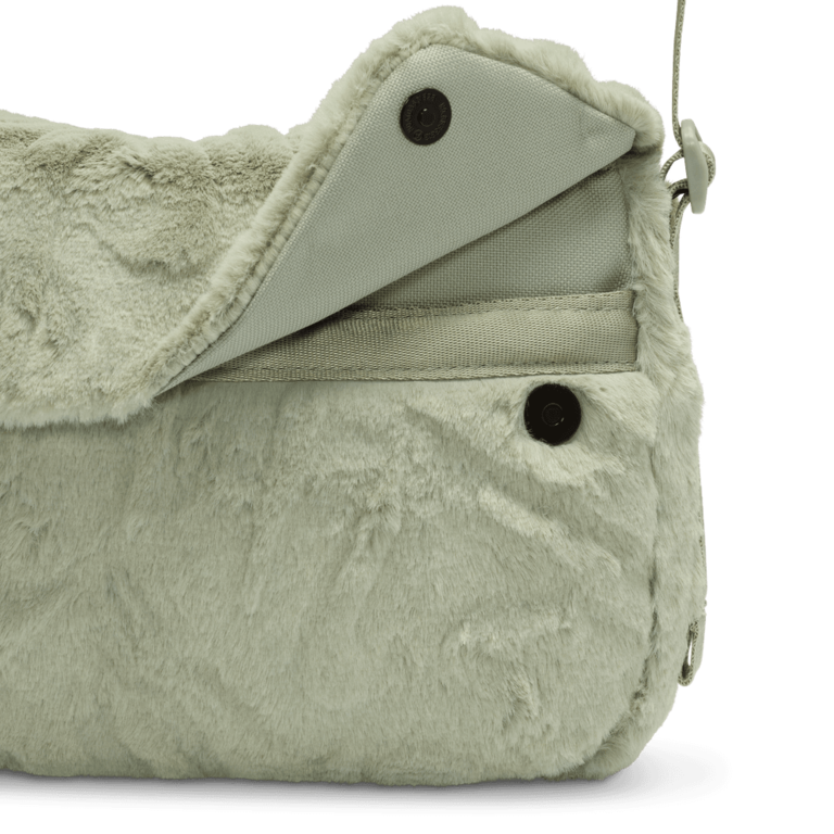 Nike Wmns Nike Sportswear Futura 365 Faux Fur Crossbody Bag