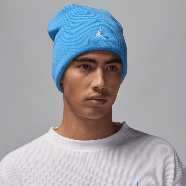 Air Jordan Air Jordan Peak Essential Beanie