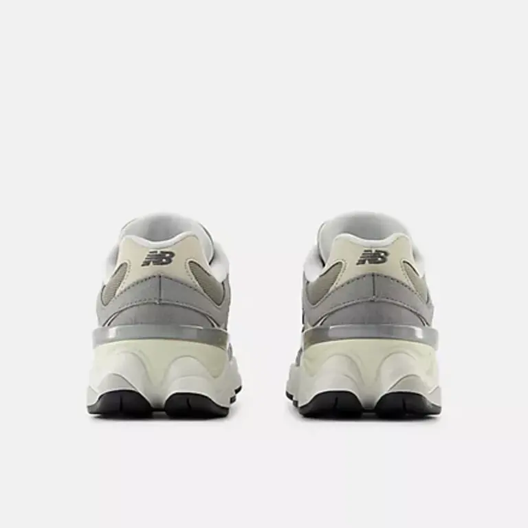 New Balance GS New Balance 9060