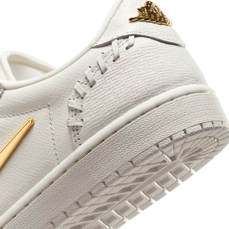 Air Jordan Wmns Air Jordan 1 Low Method of Make