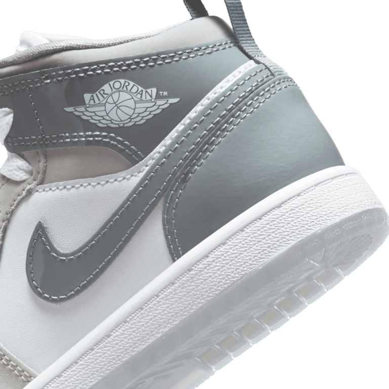 Air Jordan PS Air Jordan 1 Mid SE