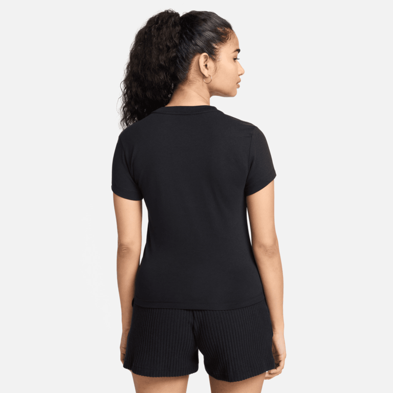 Nike Wmns Nike Sportswear Chill Knit Tee