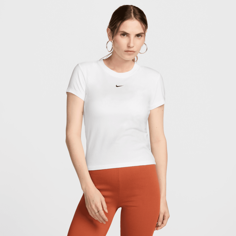 Nike Wmns Nike Sportswear Chill Knit Tee