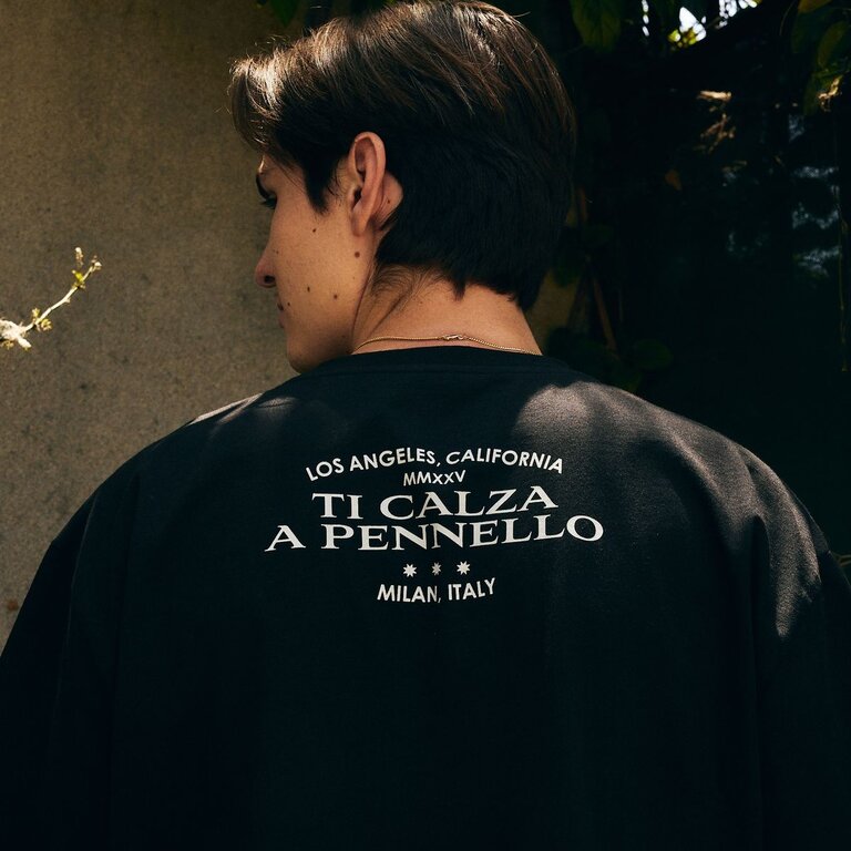 Pleasures Pleasures Alberto Tee