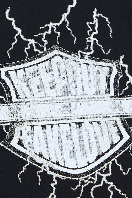 Keep Out Fake Love KOFL Face Off Tee