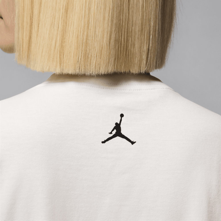 Air Jordan WMNS Air Jordan Oversized Short-Sleeve Graphic Tee