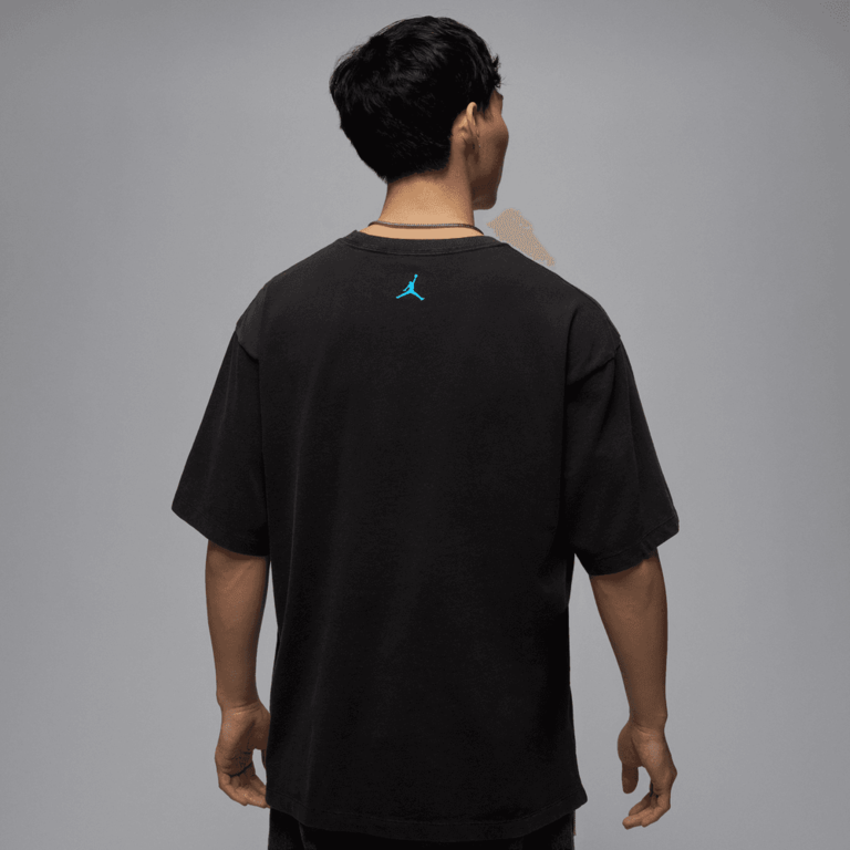 Air Jordan Air Jordan Flight Essentials Graphic Tee