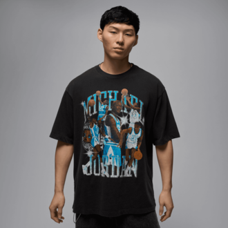 Air Jordan Air Jordan Flight Essentials Graphic Tee