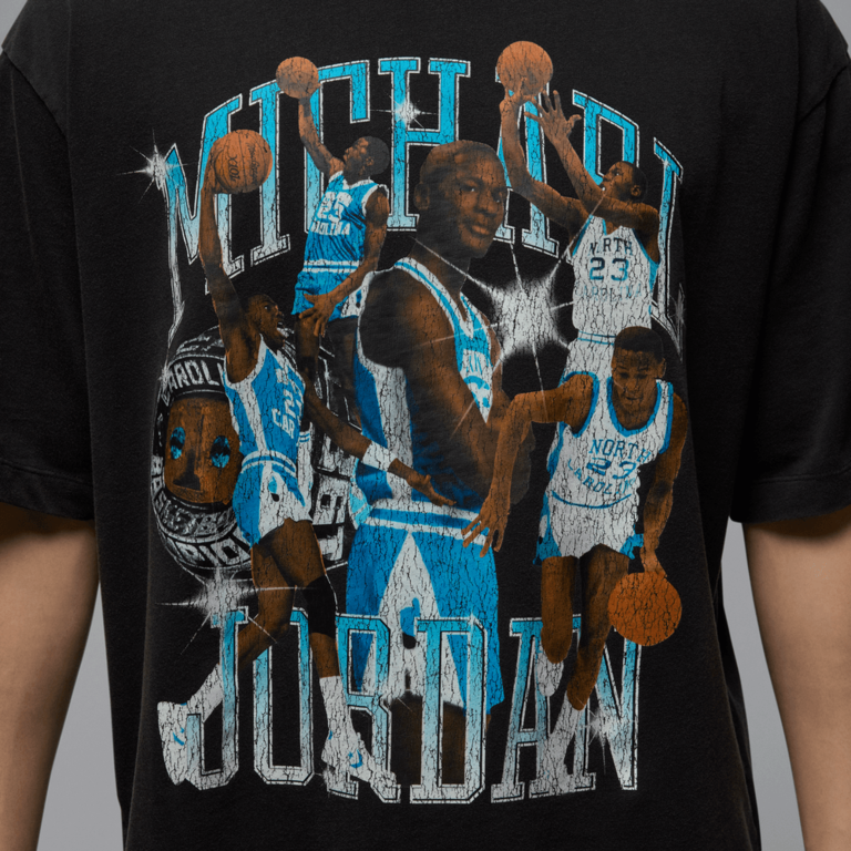 Air Jordan Air Jordan Flight Essentials Graphic Tee