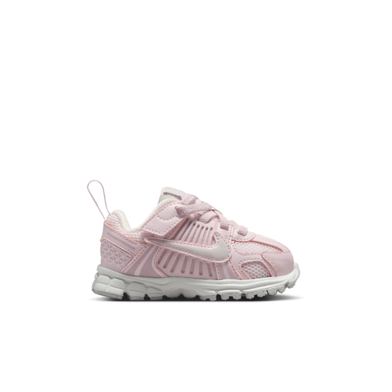 Nike TD Nike Vomero 5