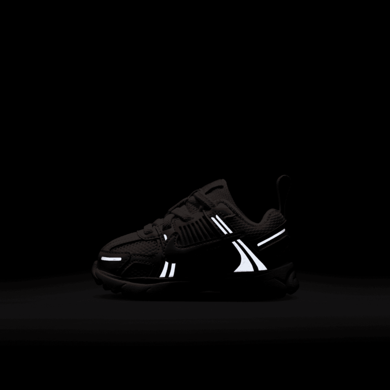 Nike TD Nike Vomero 5