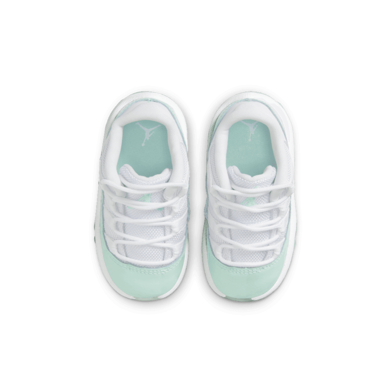 Air Jordan TD Air Jordan 11 Retro Low