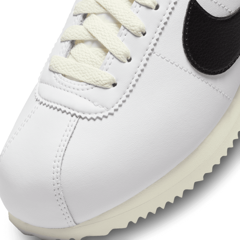 Nike Wmns Nike Cortez Leather