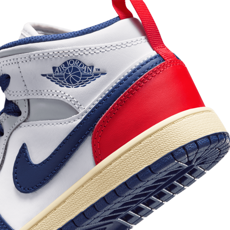 Air Jordan PS Air Jordan 1 Mid