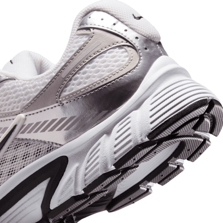 Nike Nike V5 RNR
