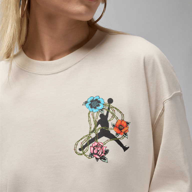Air Jordan Wmns Air Jordan Flight Oversized Graphic Tee FA25