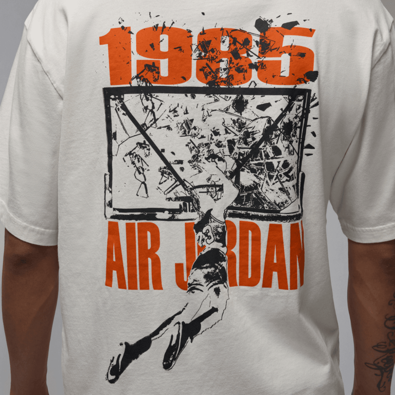 Air Jordan Air Jordan Brooklyn Oversized Graphic Tee FA25