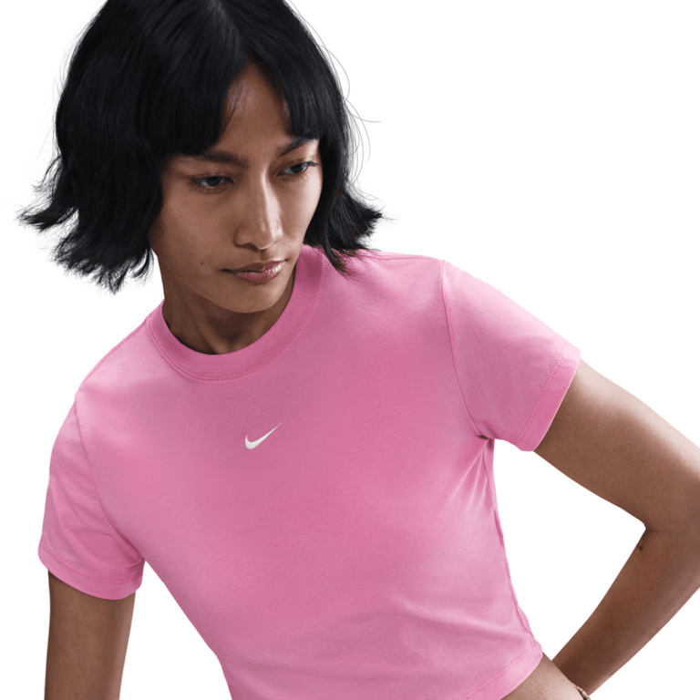 Nike Wmns Nike Sportswear Chill Knit Cropped Tee