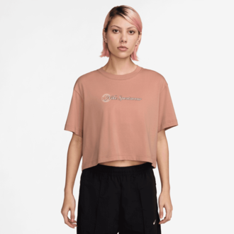 Nike Wmns Nike Sportswear Club Crop Tee