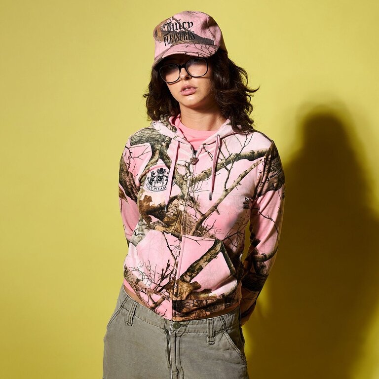 Pleasures Wmns Pleasures x Juicy Couture Realtree Velour Hoodie