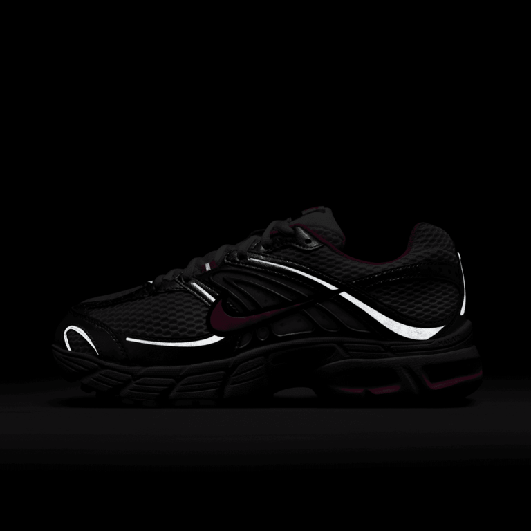 Nike Wmns Nike Air Max Moto 2K