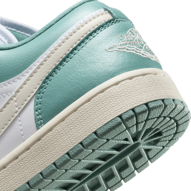 Air Jordan Wmns Air Jordan 1 Low