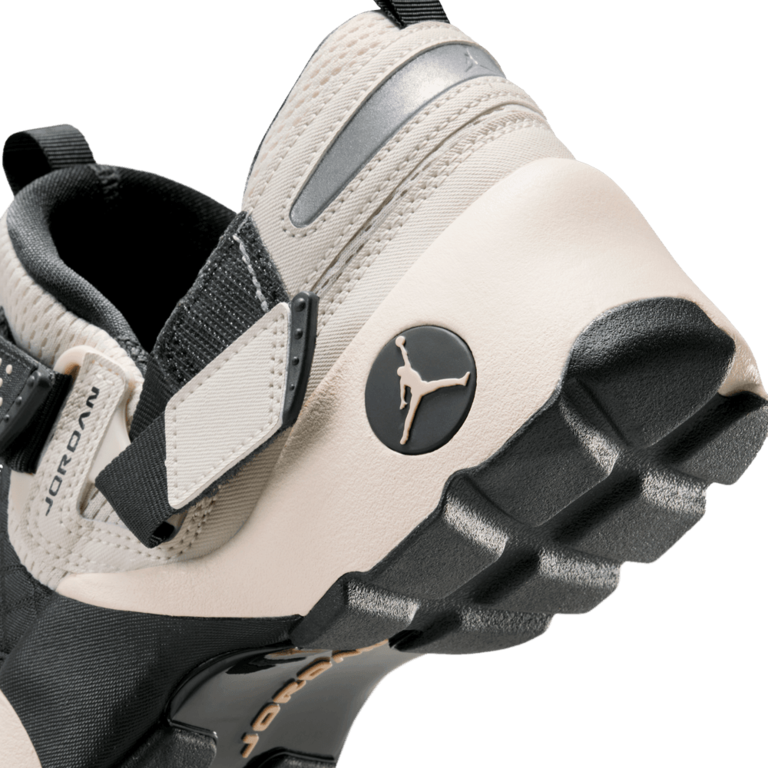 Air Jordan Wmns Air Jordan Trunner LX