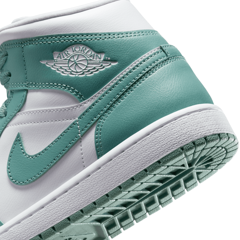Air Jordan Wmns Air Jordan 1 Mid