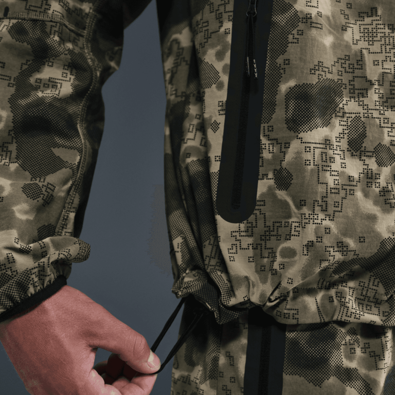 Nike Nike Tech -FIT Woven Camo Windrunner Oversized Jacket