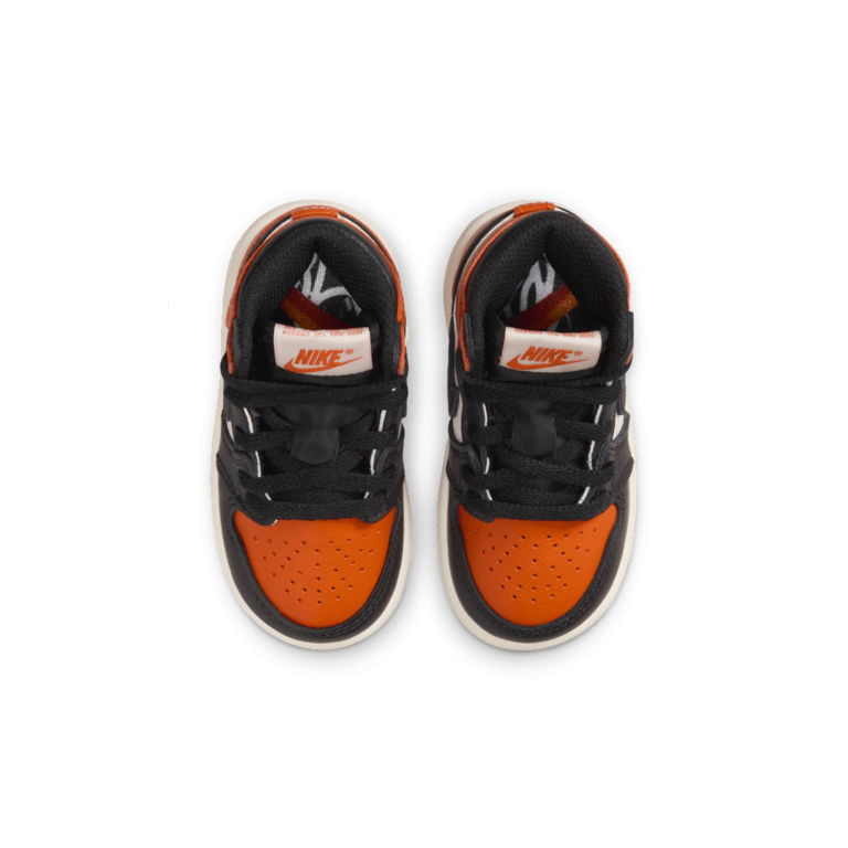 Air Jordan TD Air Jordan 1 Retro High OG