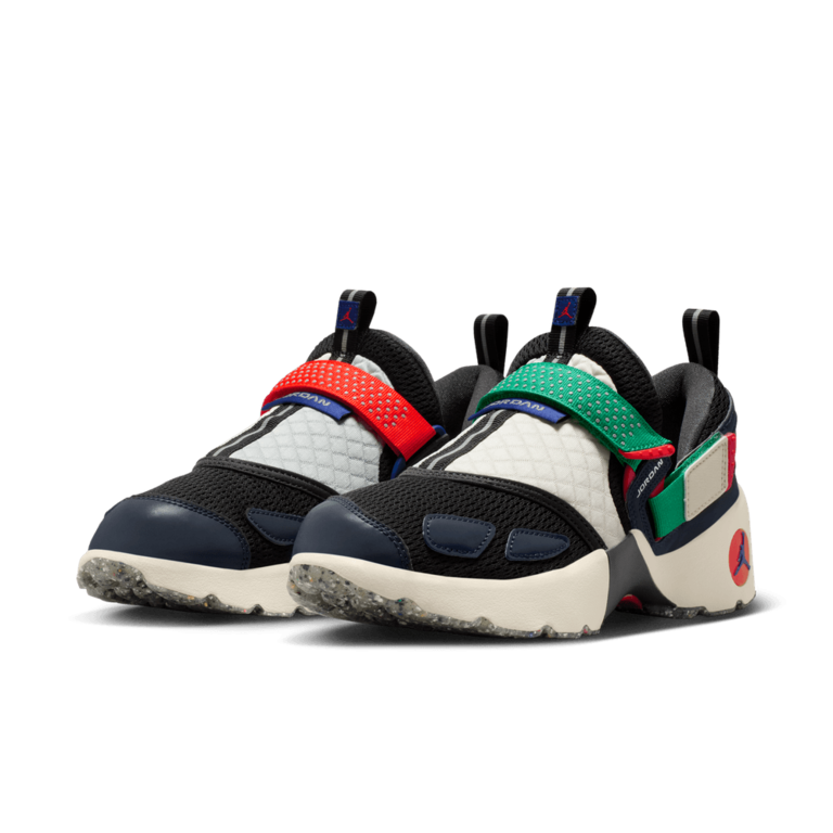 Air Jordan Wmns Air Jordan Trunner LX RA