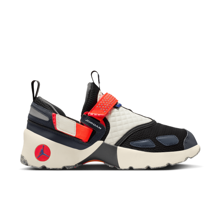 Air Jordan Wmns Air Jordan Trunner LX RA