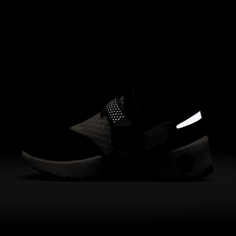 Air Jordan Wmns Air Jordan Trunner LX RA