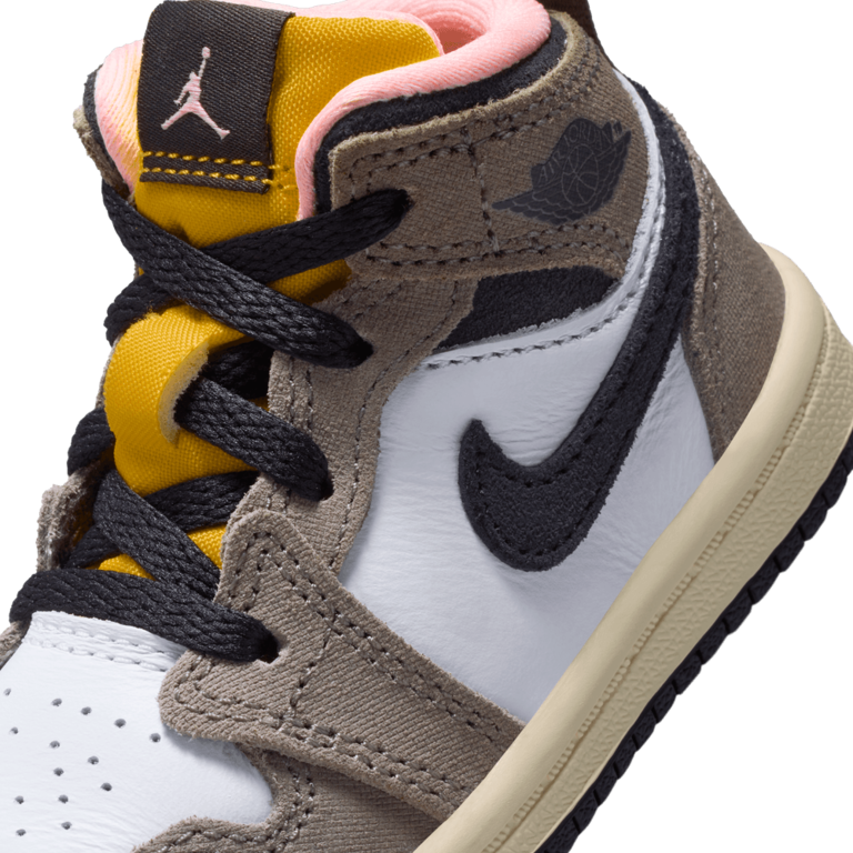 Air Jordan TD Air Jordan 1 Mid SE
