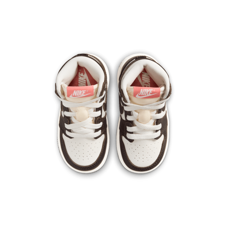 Air Jordan TD Air Jordan 1 Retro High OG