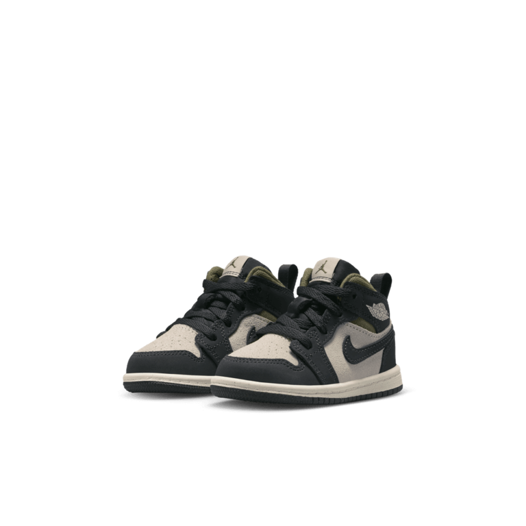 Air Jordan TD Air Jordan 1 Mid SE