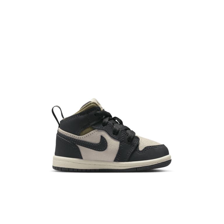 Air Jordan TD Air Jordan 1 Mid SE