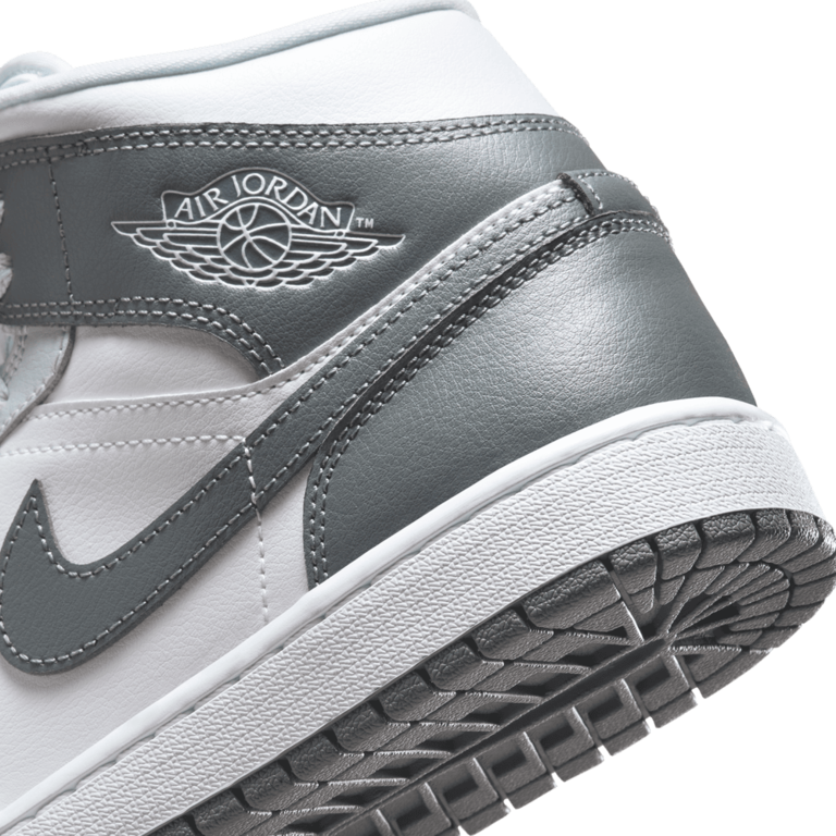 Air Jordan Wmns Air Jordan 1 Mid