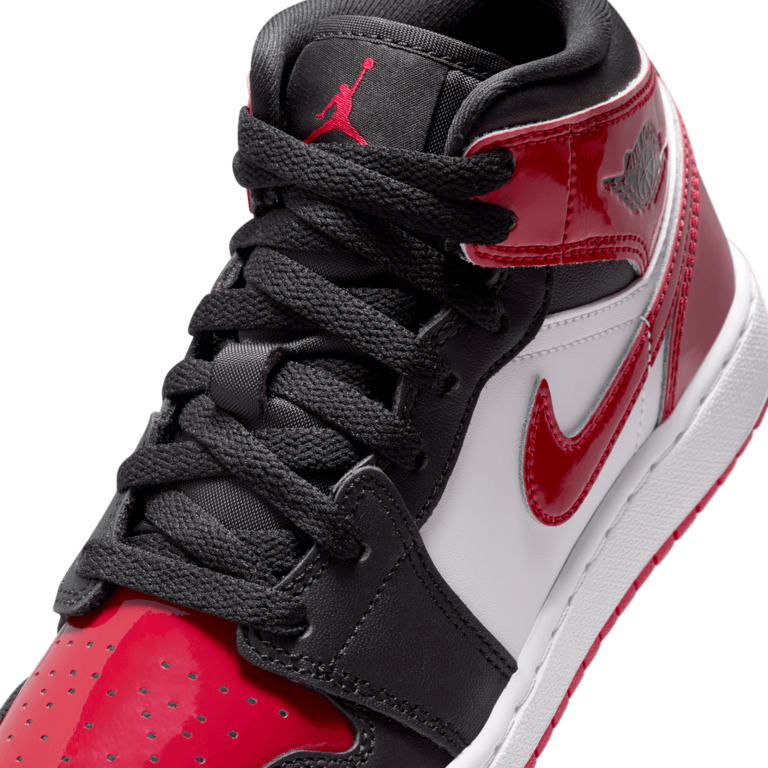 Air Jordan GS Air Jordan 1 Mid SE