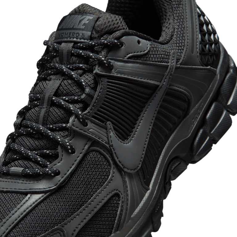 Nike Nike Zoom Vomero 5 SE