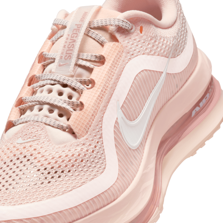 Nike Wmns Nike Pegasus Premium