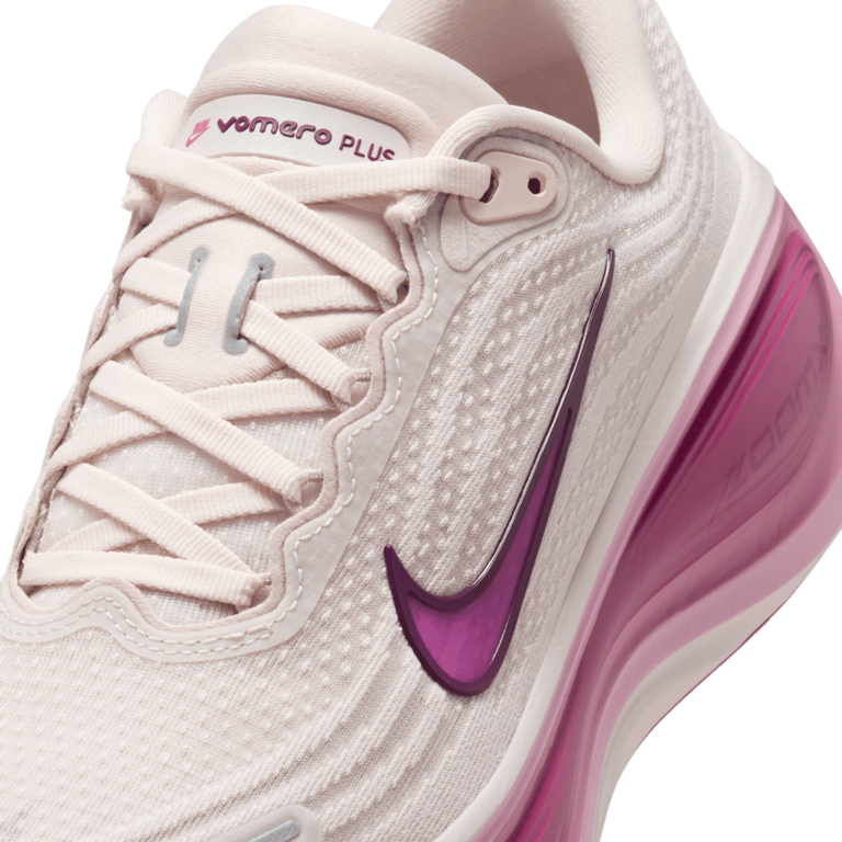 Nike Wmns Nike Vomero Plus