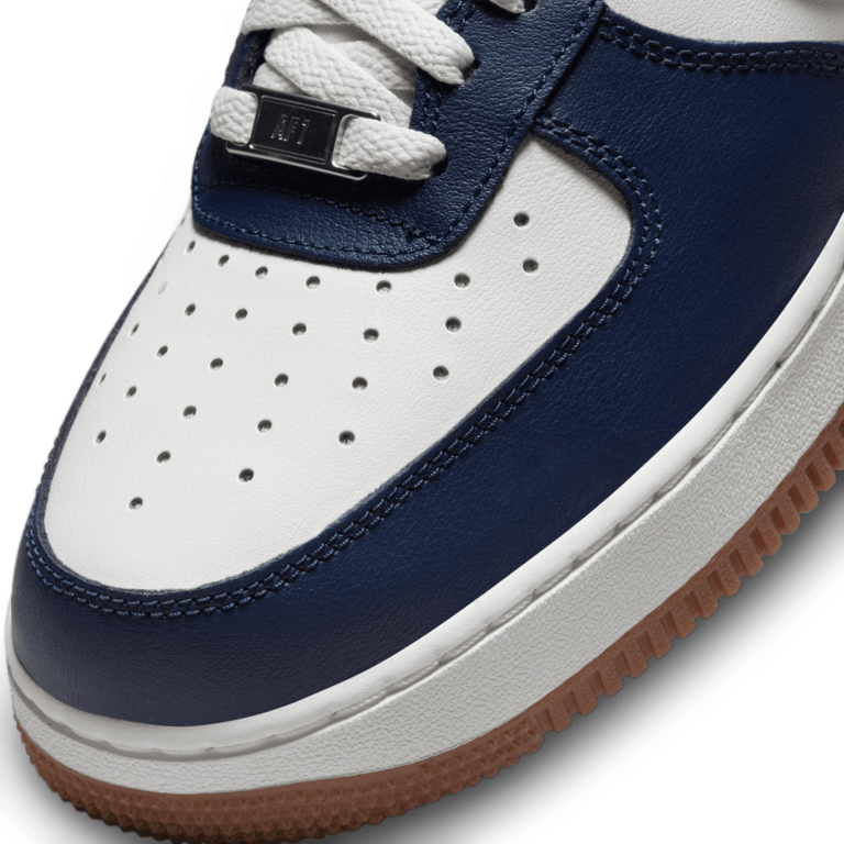 Nike Nike Air Force 1 '07 LV8