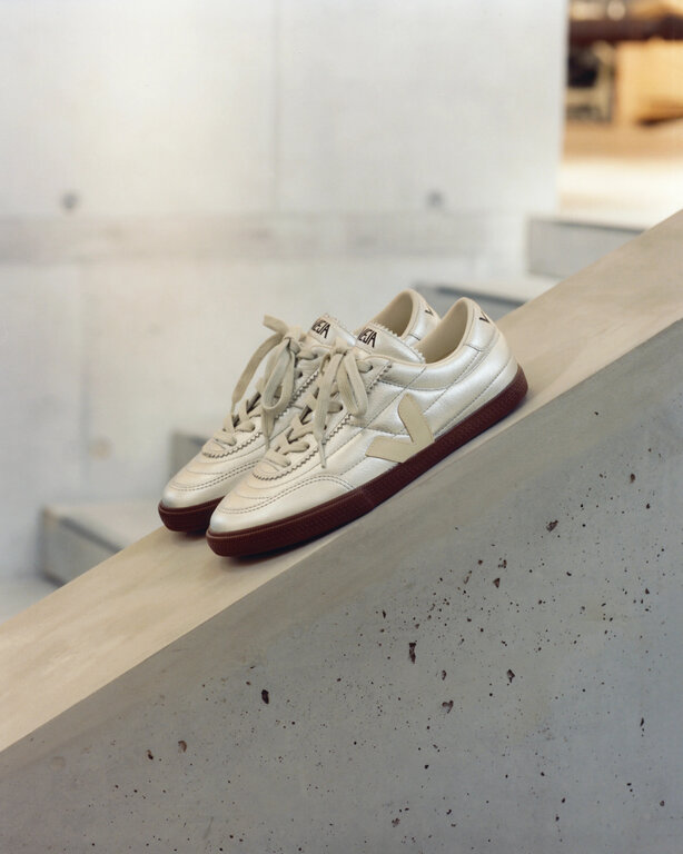 Veja Veja Panenka Suede