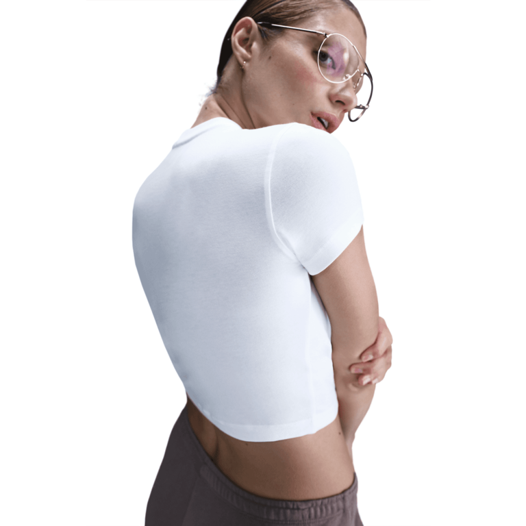Nike Wmns Nike Sportswear Chill Knit Tee