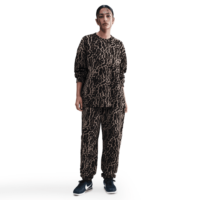 Nike Wmns Nike Sportswear Phoenix Fleece Oversized Crew-Neck Sweatshirt
