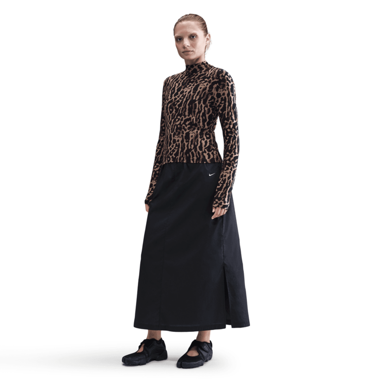 Nike Wmns Nike Sportswear Phoenix Long Sleeve Tee