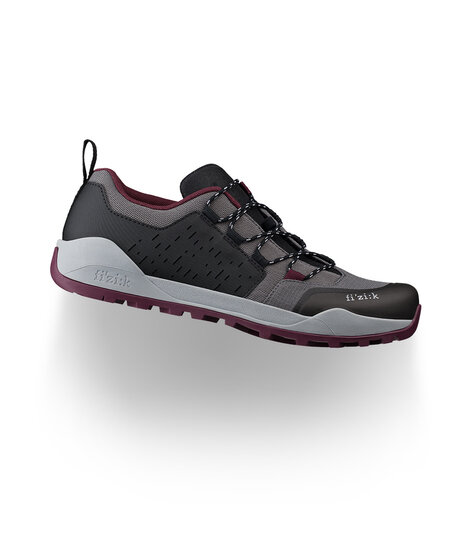 ウェア fizik  TERRA X2 Review: Fizik Terra Clima X2 - A Feature Laden Weatherproof
