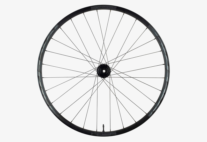 RaceFace Aeffect-R 30 15X110 27.5 Front Wheel